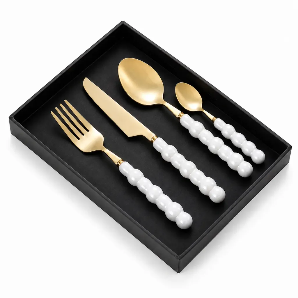 Kit Couvert De Table 4 Pièces Inox1.webp