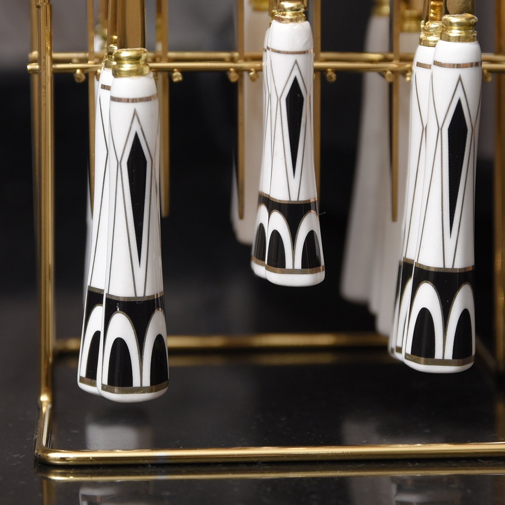 Coffret Ménagère Blanc 24 Pièces avec Support doré poignée en Marbre M4