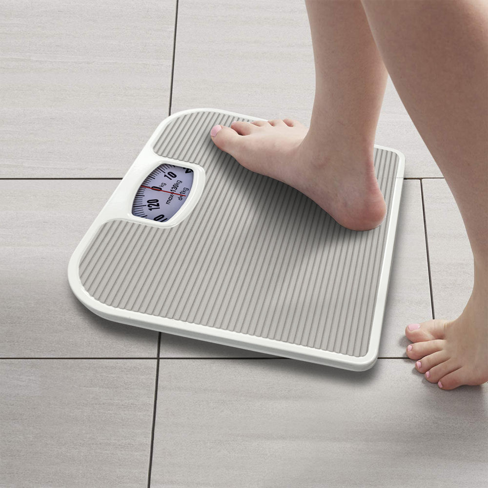 Pèse-Personne Mécanique Techwood 130kg, Précision 1kg & Écran Panoramique – TPP-520