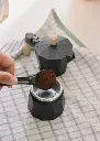 Cafetière italienne Moka En Aluminium 3 Tasses Noir avec poignée effet Bois 