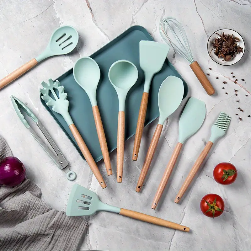 Set D'ustensiles De Cuisine 12 Pièces En Silicone Vert D'eau 