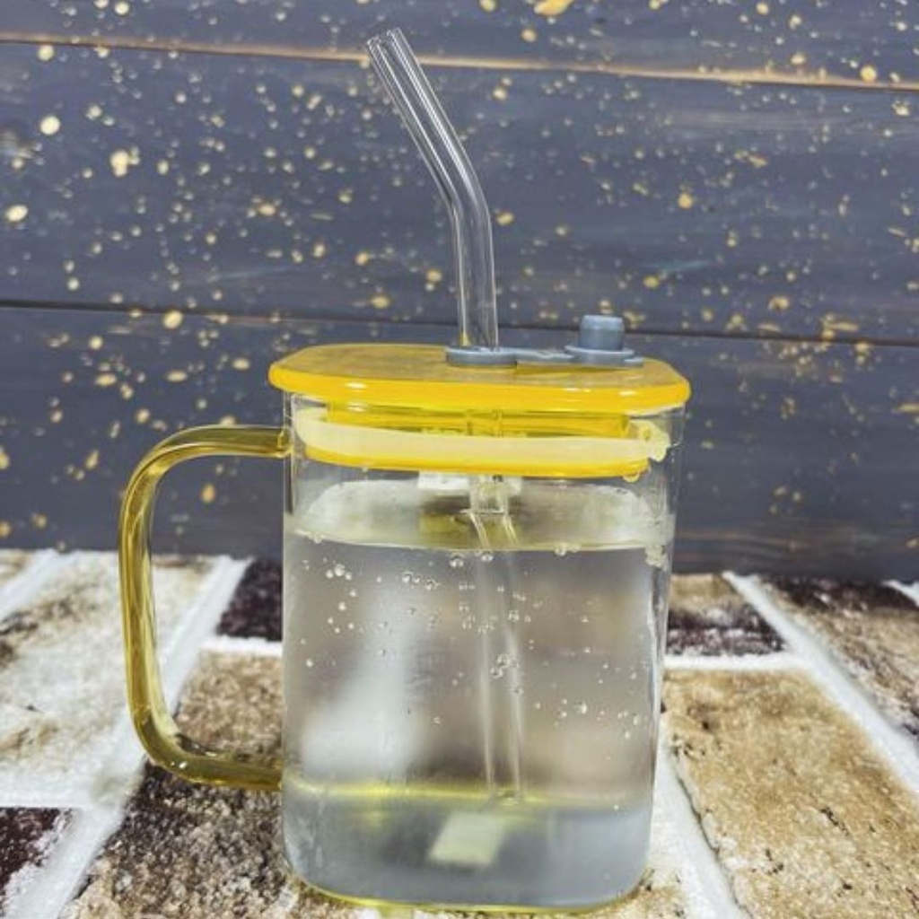 Mug Jaune Deli Glassware avec paille 490 ml