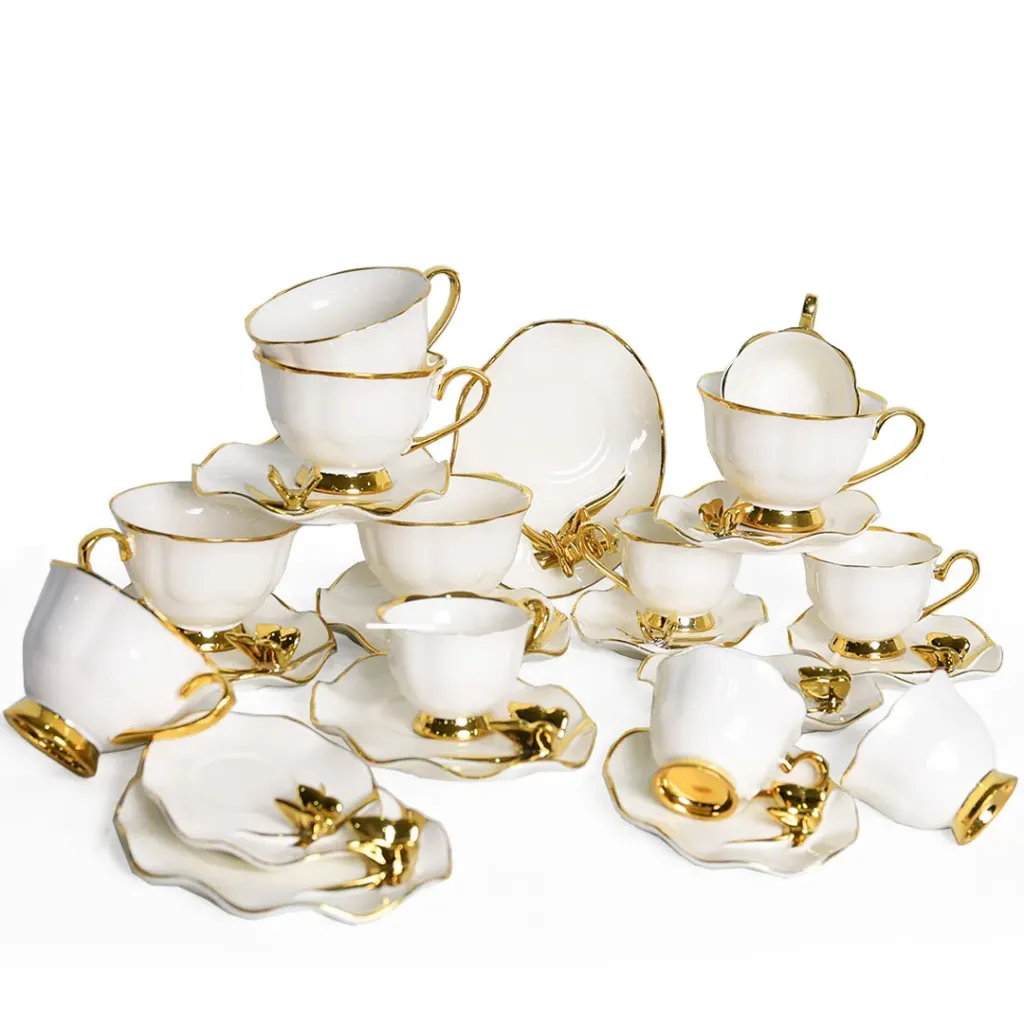 [SAI105-21-2] Service a Café En Porcelaine 24 pièces Blanc Motif Papillon