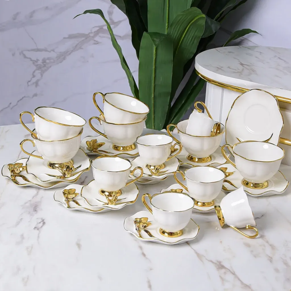 [SAI105-21-2] Service a Café En Porcelaine 24 pièces Blanc Motif Papillon