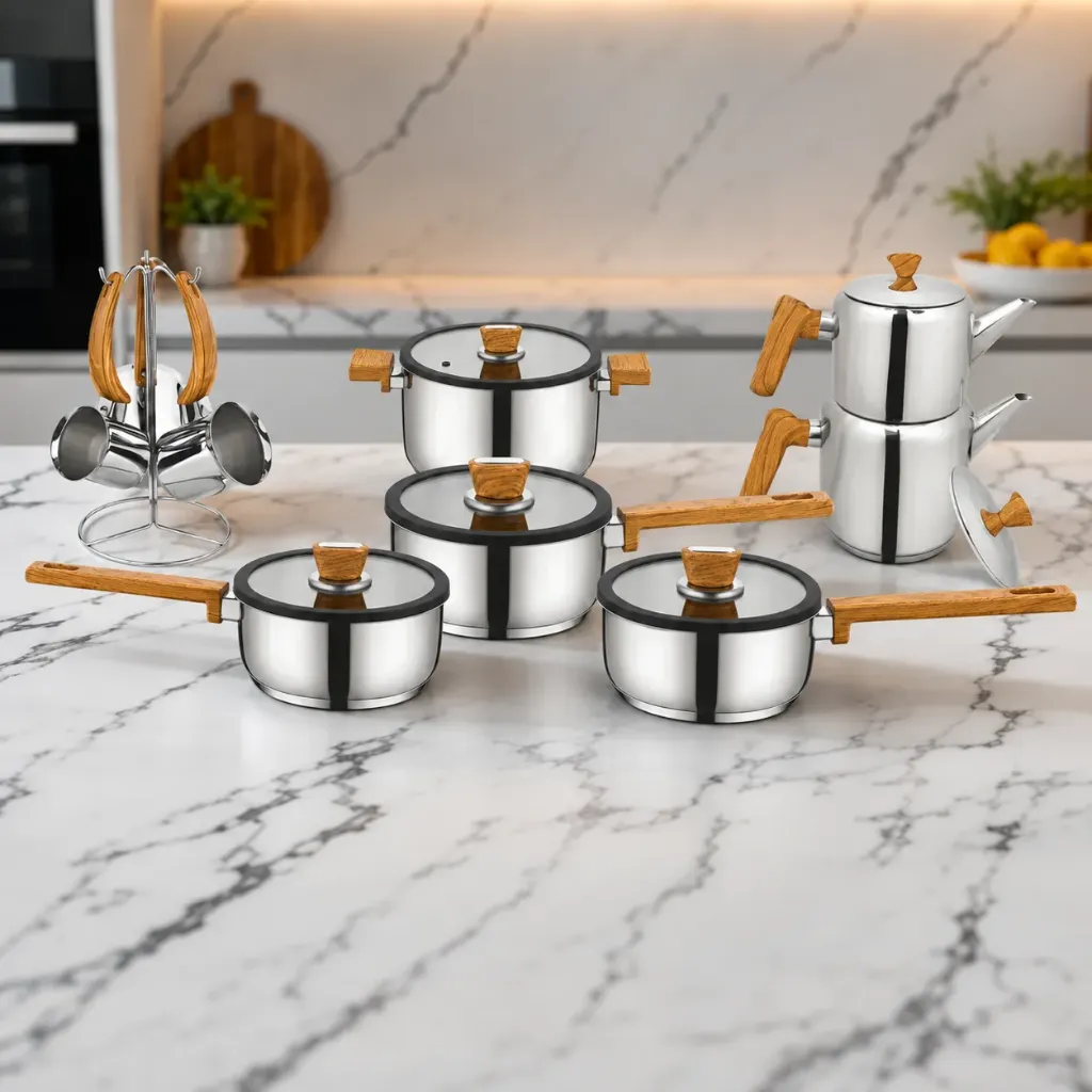 [FALEZ 16PM] Batterie De Cuisine FALEZ 16 Pièces En Inox 18/10 - Effet Bois